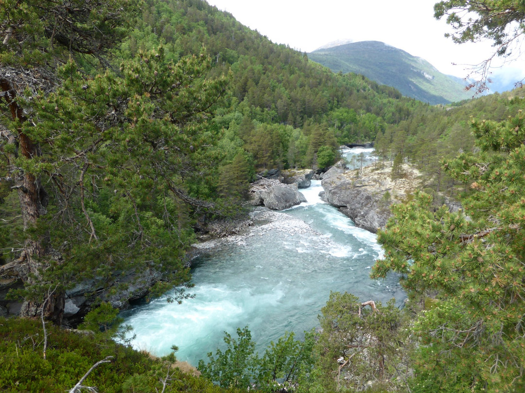 Vermafossen Waterfall景点图片