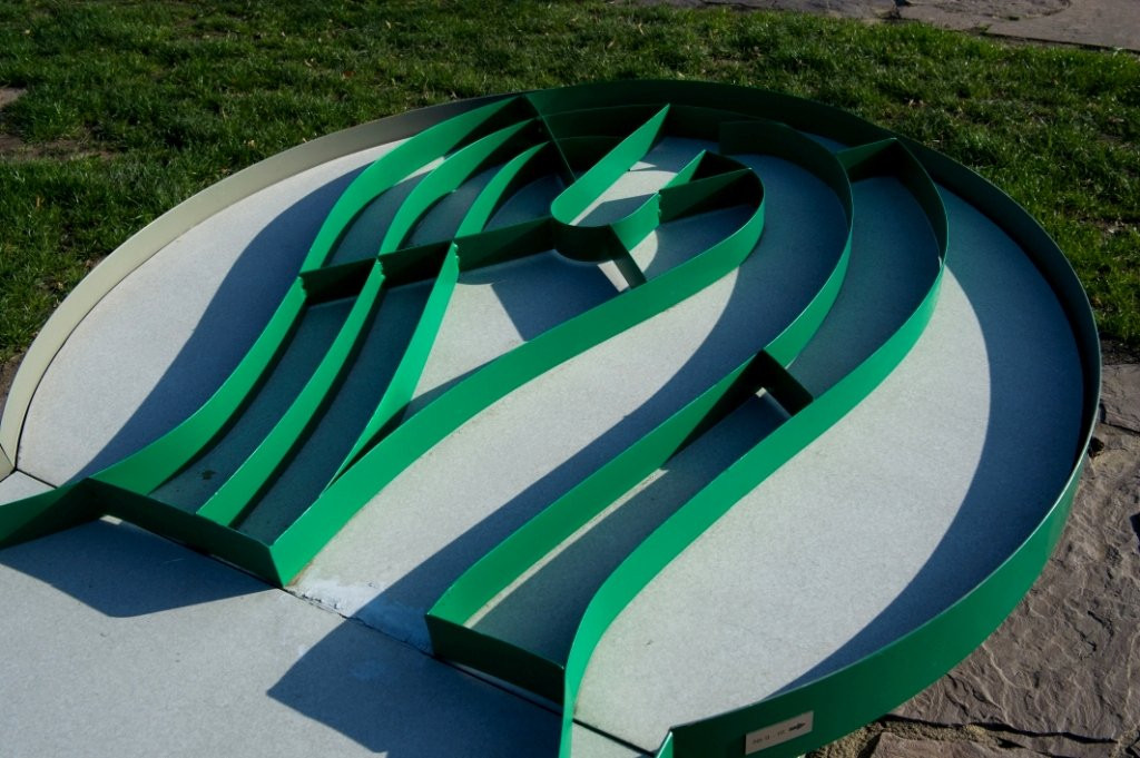 Rudnyy旅游景点-Mini Golf Ostrov