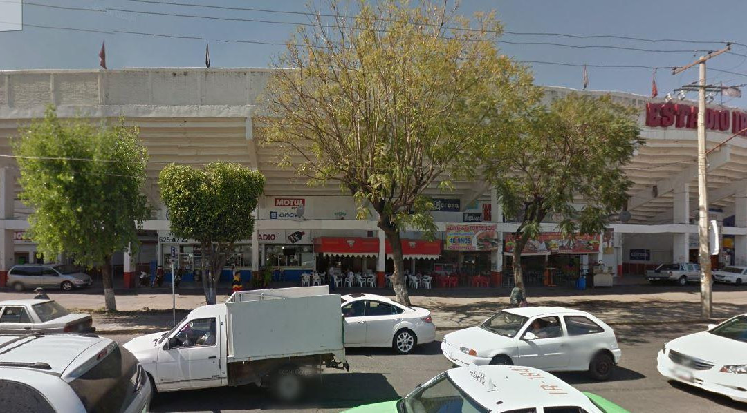 Estadio Sergio Leon Chavez景点图片