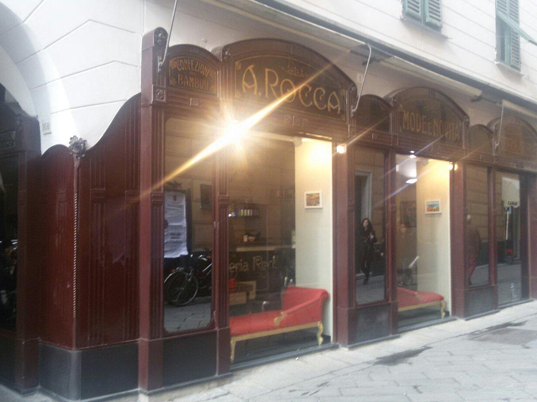 Curlo旅游景点-Teleria Rocca Caffe