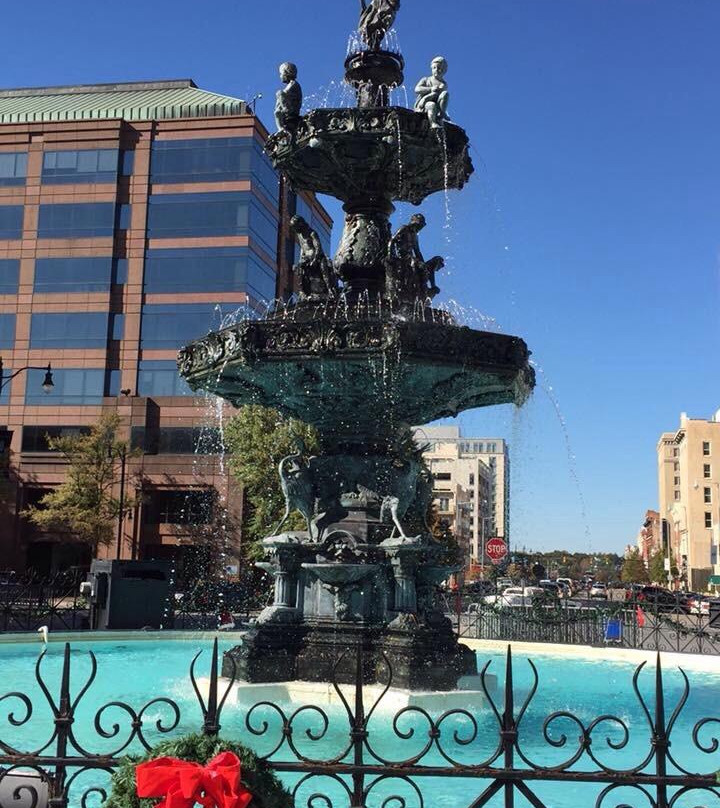 Court Square Fountain-蒙哥马利必去景点