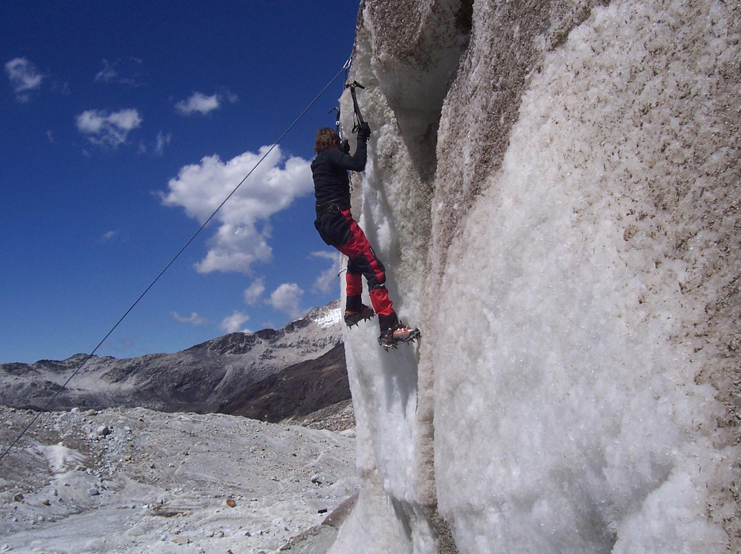 Bolivian Mountains-拉巴斯必去景点