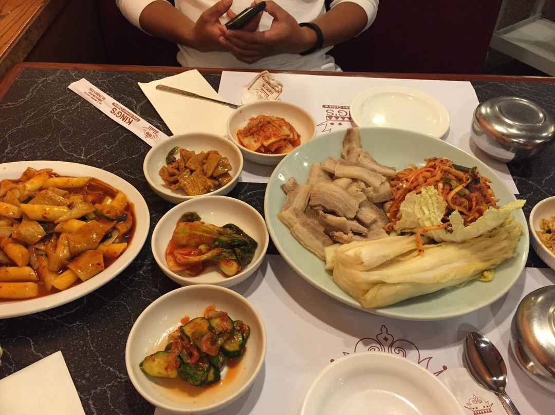 Fridley餐馆和美食-King's Restaurant