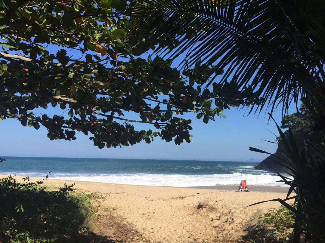 Pauba Beach景点图片