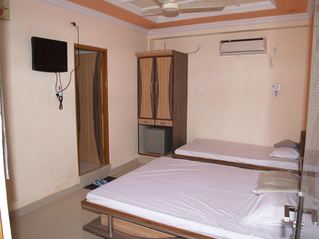 SPOT ON 41610 Hotel Sai International
