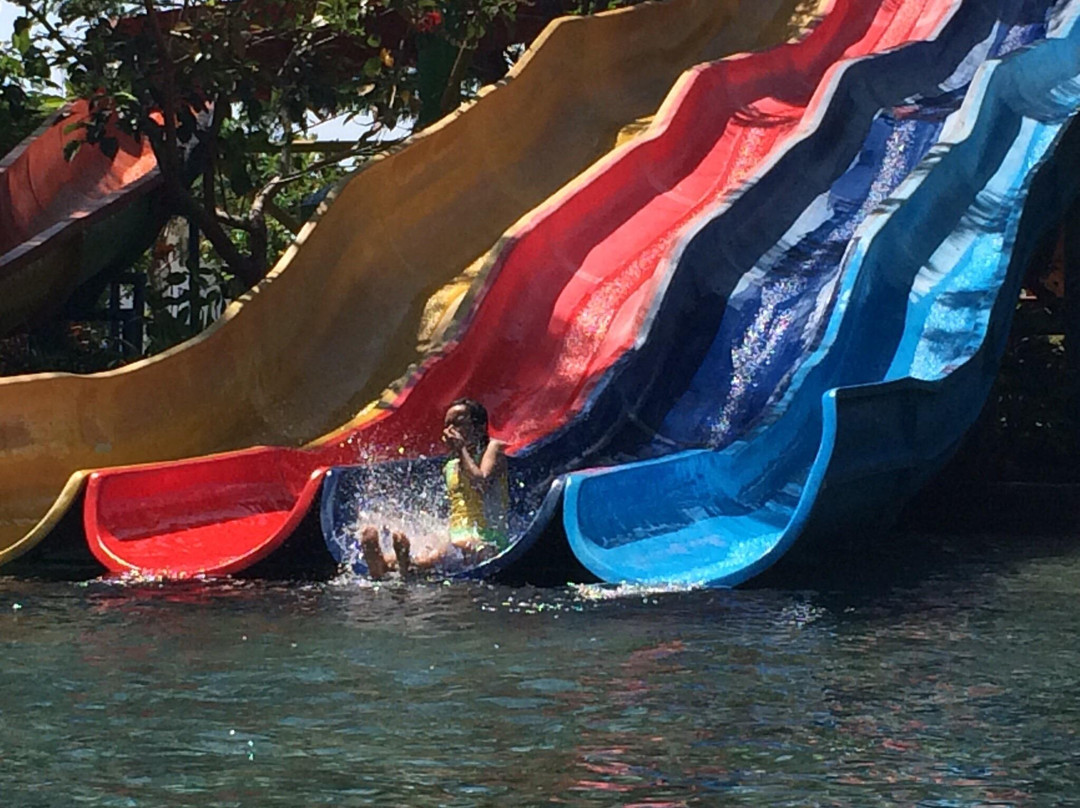Surya Yudha WaterPark景点图片