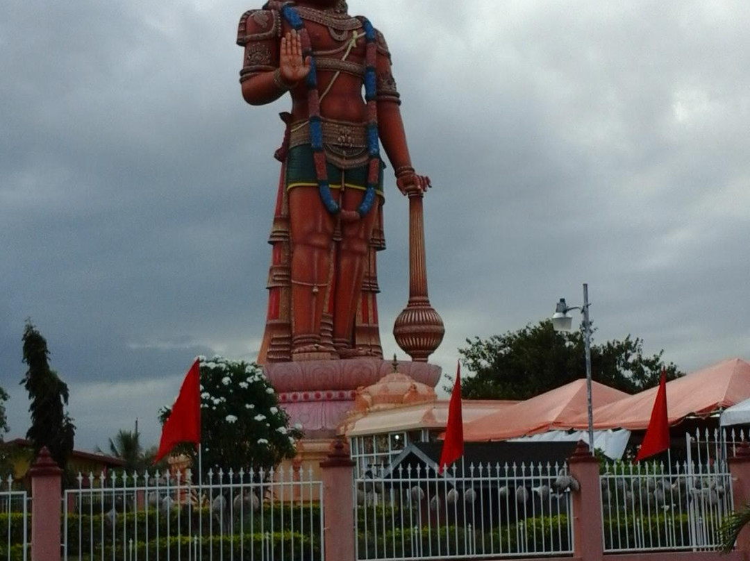 Dattatreya Temple and Hanuman Statue-西班牙港必去景点