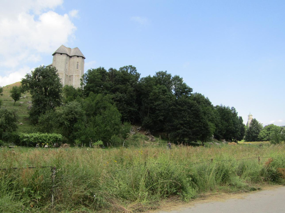 Sokolac Castle景点图片
