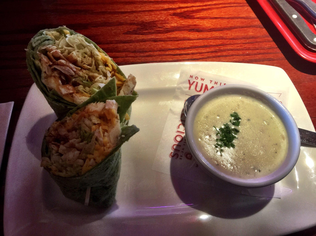 Red Robin Gourmet Burgers And Brews