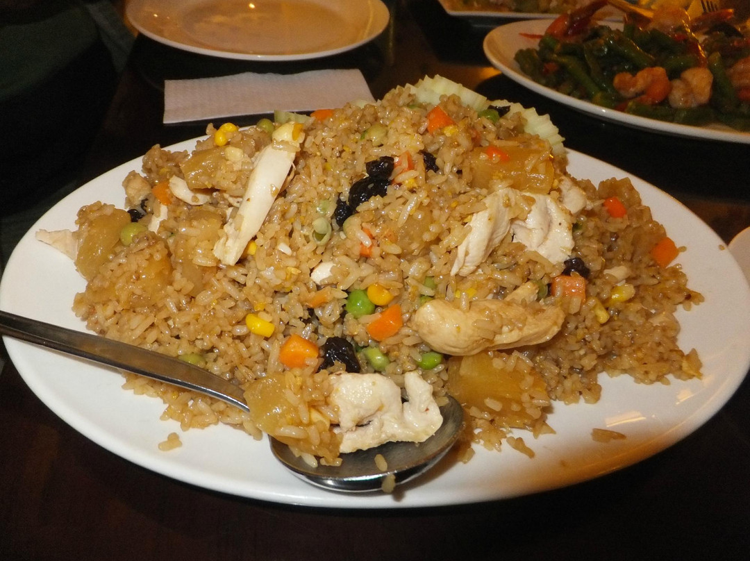甘榜杰鲁登餐馆和美食-Mod Cafe & Thaifood