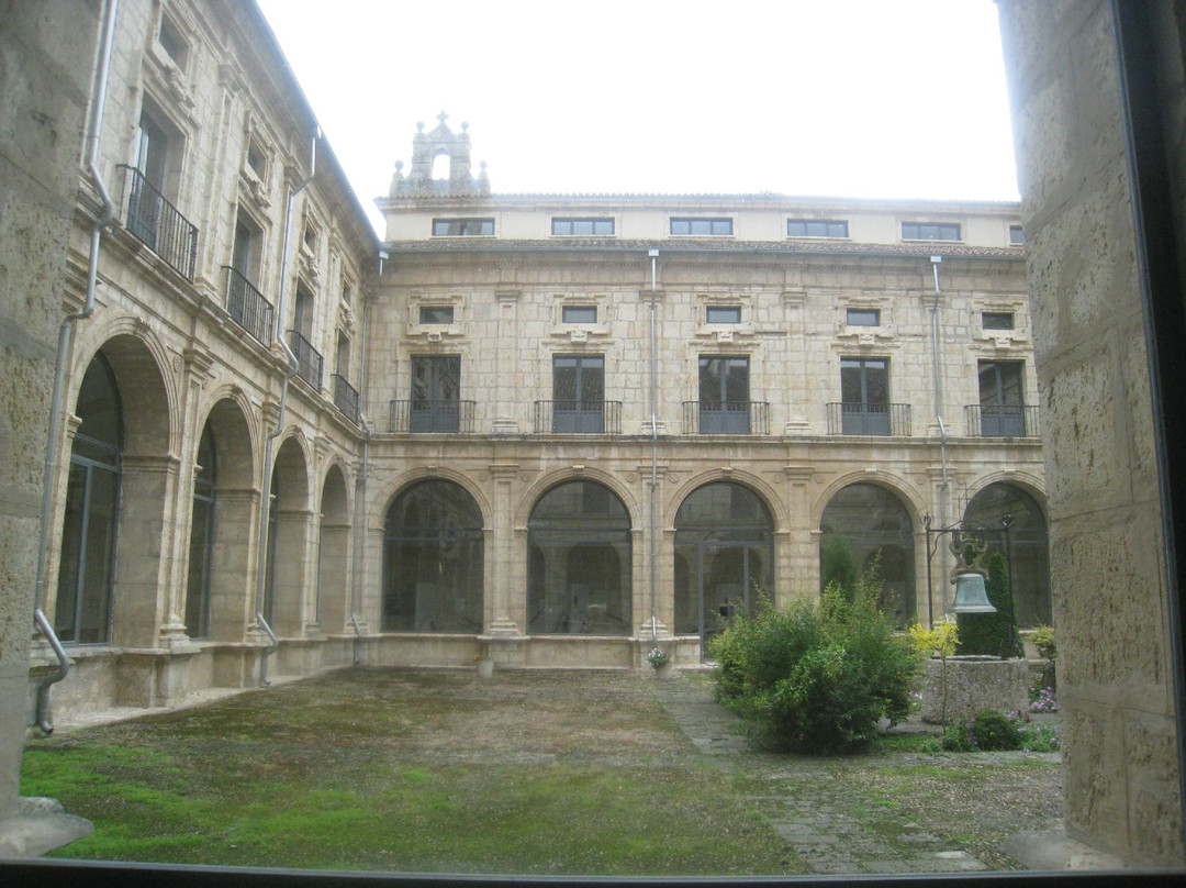 Monasterio de la Santa Espina景点图片