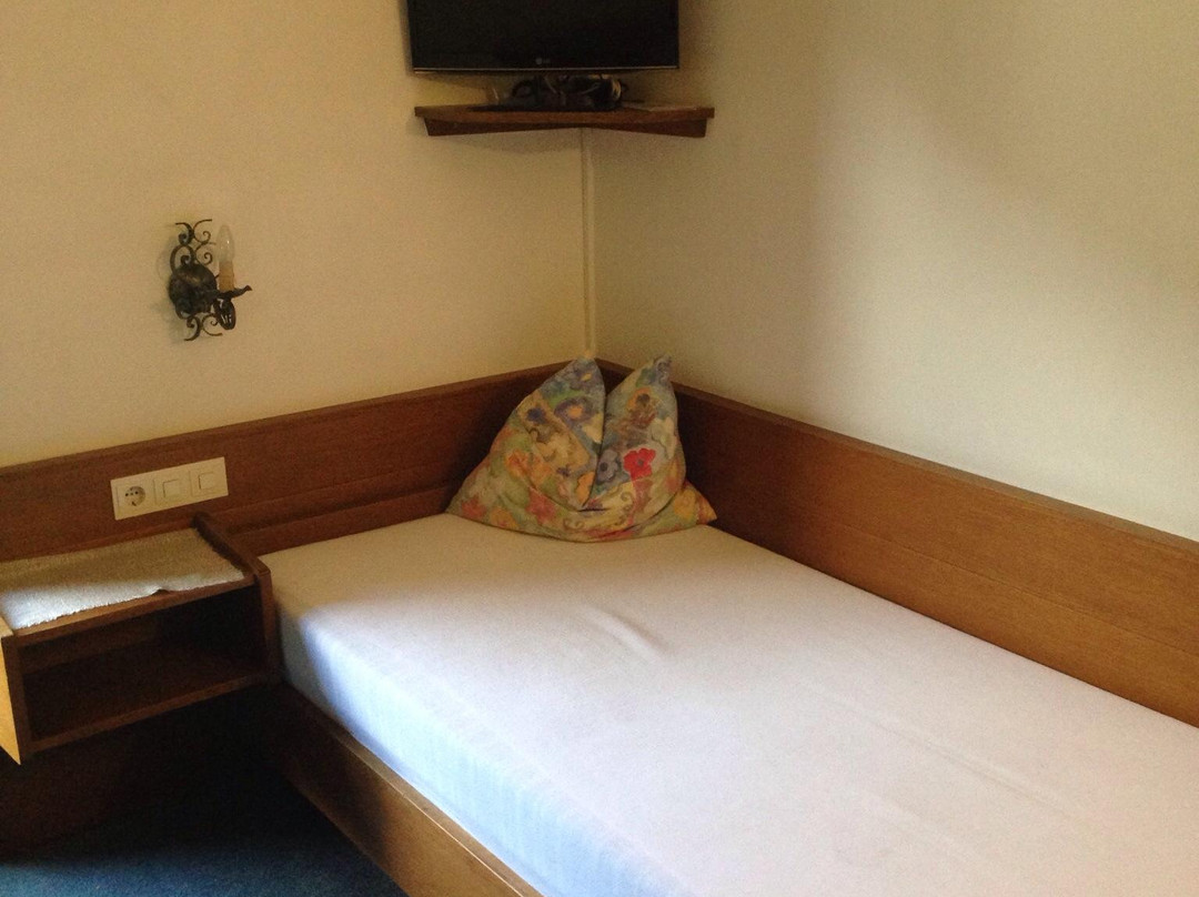 Heinfels酒店住宿-Gasthof Sprenger