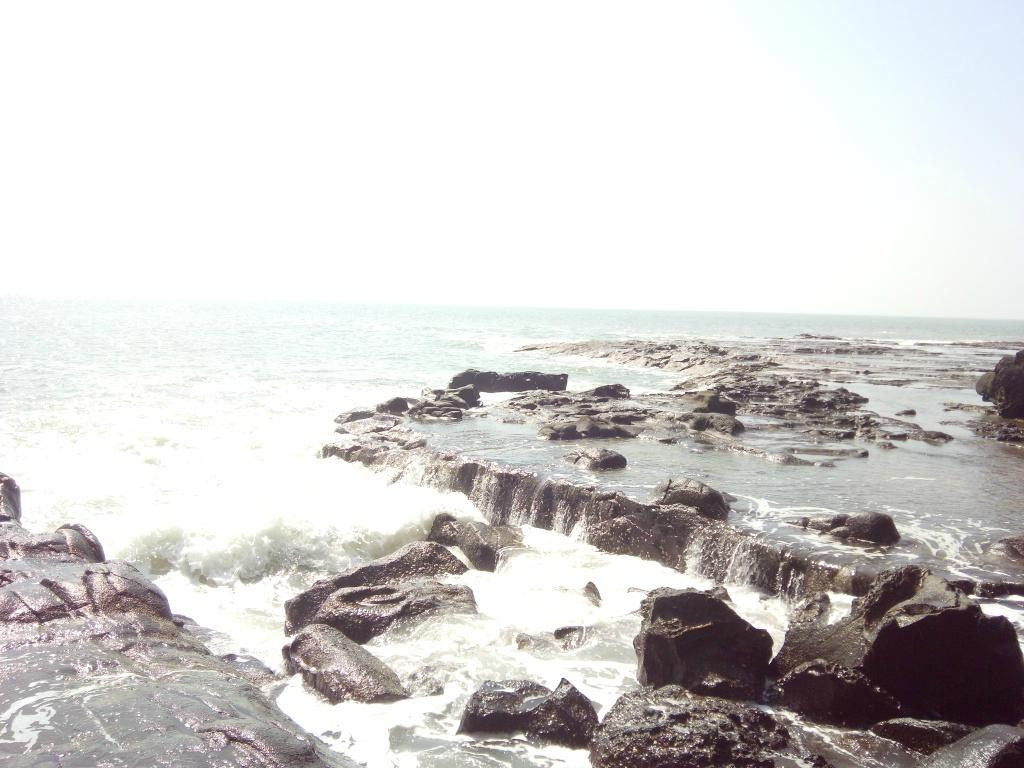 Lord Shiva Temple-Shrivardhan必去景点