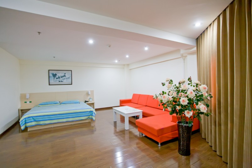 速8酒店盘锦客运站店主图