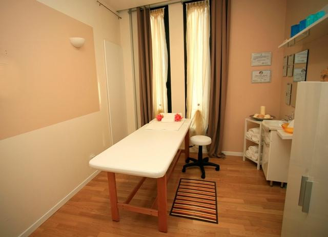 Crystal Beauty Estetica & Benessere - Saleterapia-Gallarate必去景点