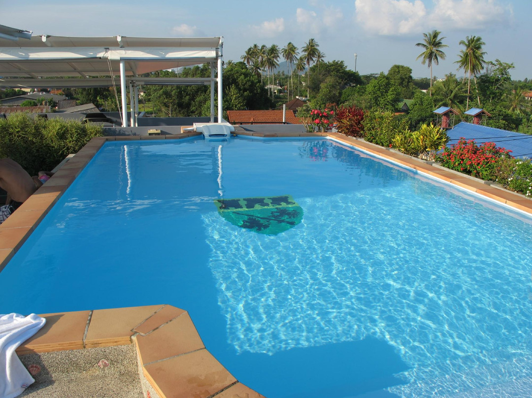 Ban Pa Lai酒店住宿-查龙大厦酒店