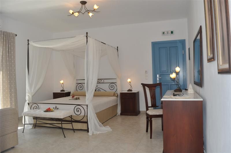 Mytakas酒店住宿-Astraeos Milos