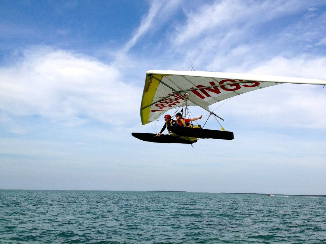 Paradise Hang Gliding-伊斯拉摩拉达必去景点