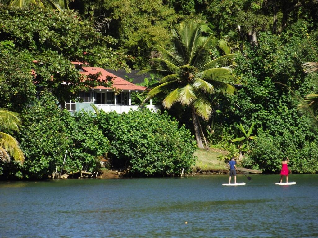 哈纳雷湾-可爱岛必去景点