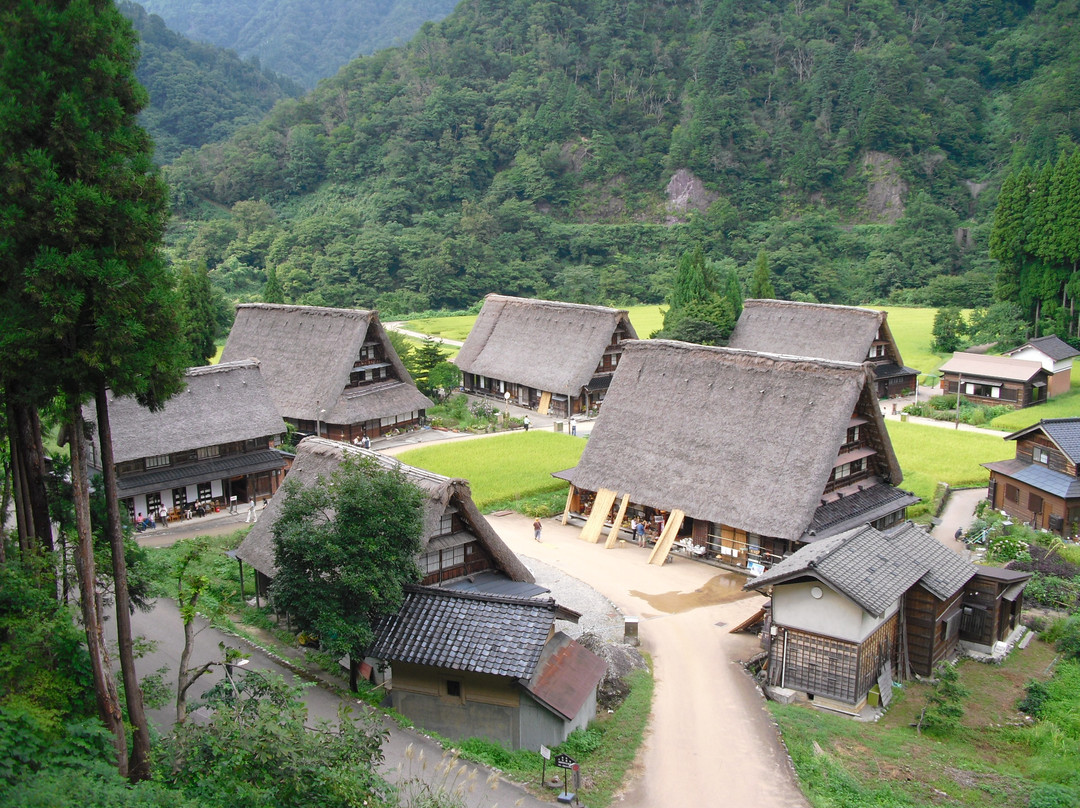 Gokayama-南砺市必去景点