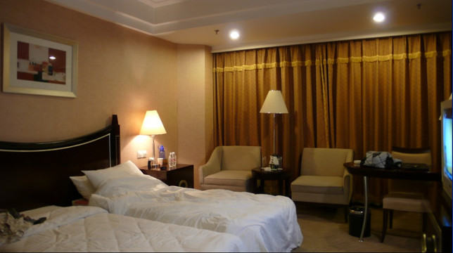 马可波罗商务酒店主图