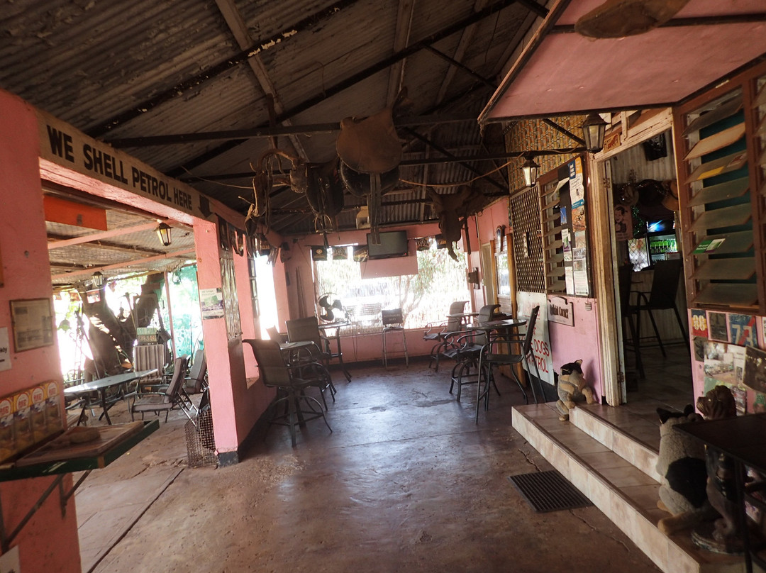 Larrimah餐馆和美食-Larrimah Pink Panther Hotel