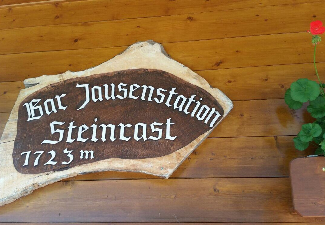 Santa Valburga餐馆和美食-Steinrast