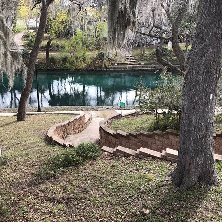 Hinman Island Park-新布朗费尔斯必去景点