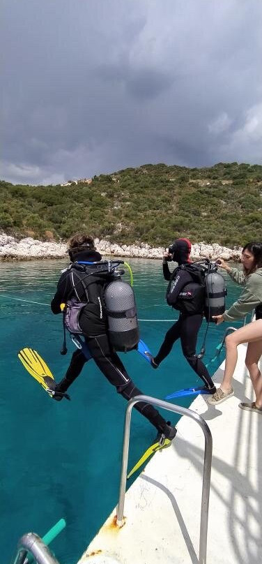 Naturablue Diving Center-卡斯必去景点