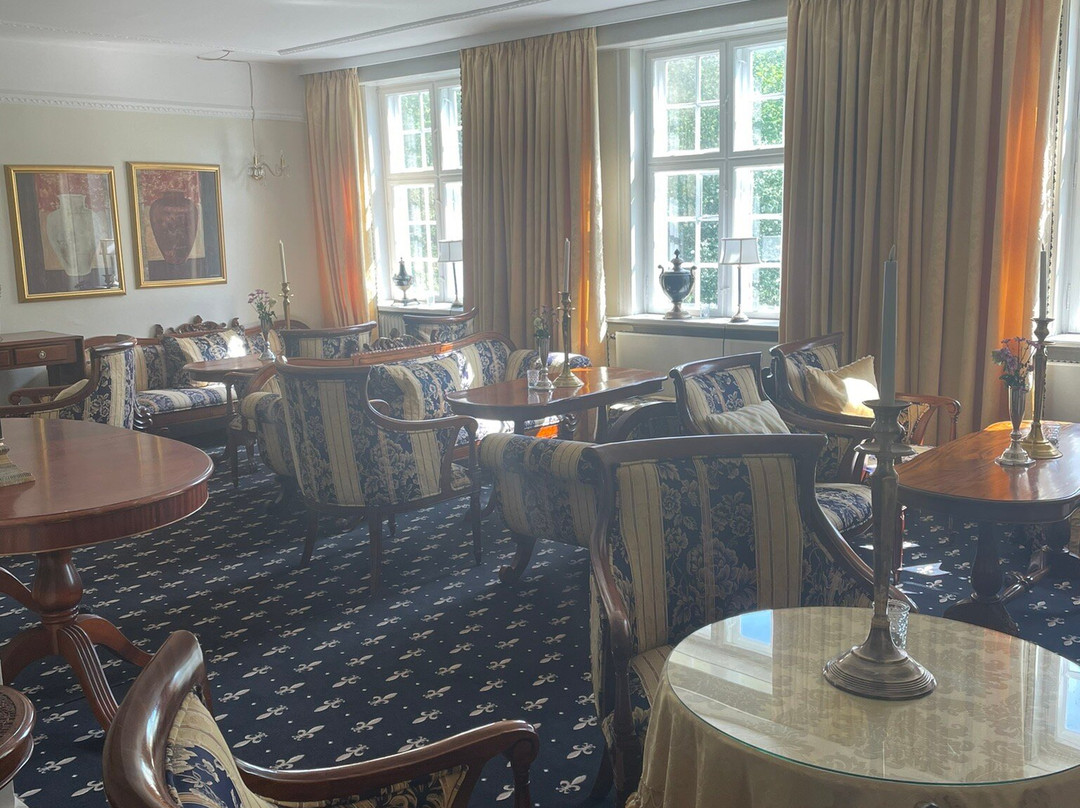 Sauntehus Castle Hotel主图