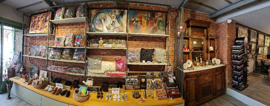 Atelier Reina-库萨达斯必去景点