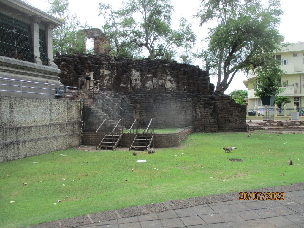 San Phra Kan景点图片