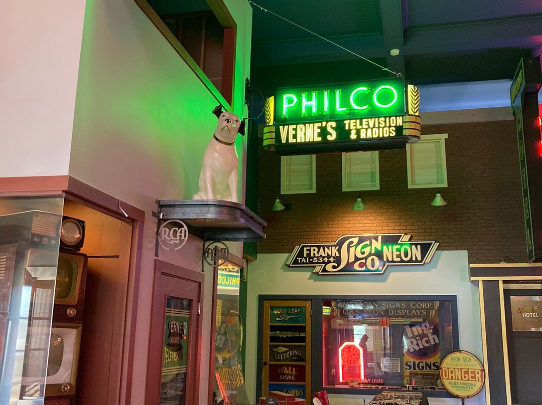 National Neon Sign Museum-The Dalles必去景点