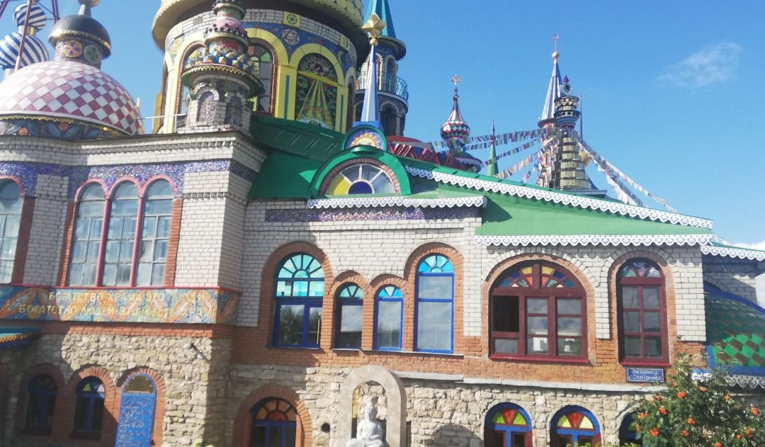 To the Sons of the Great Russia Monument-Verkhny Uslon必去景点
