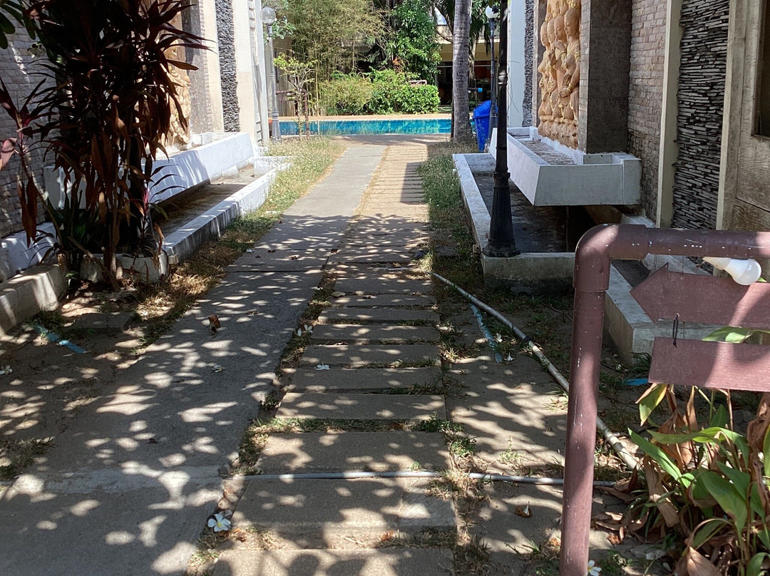 玛莱度假村主图