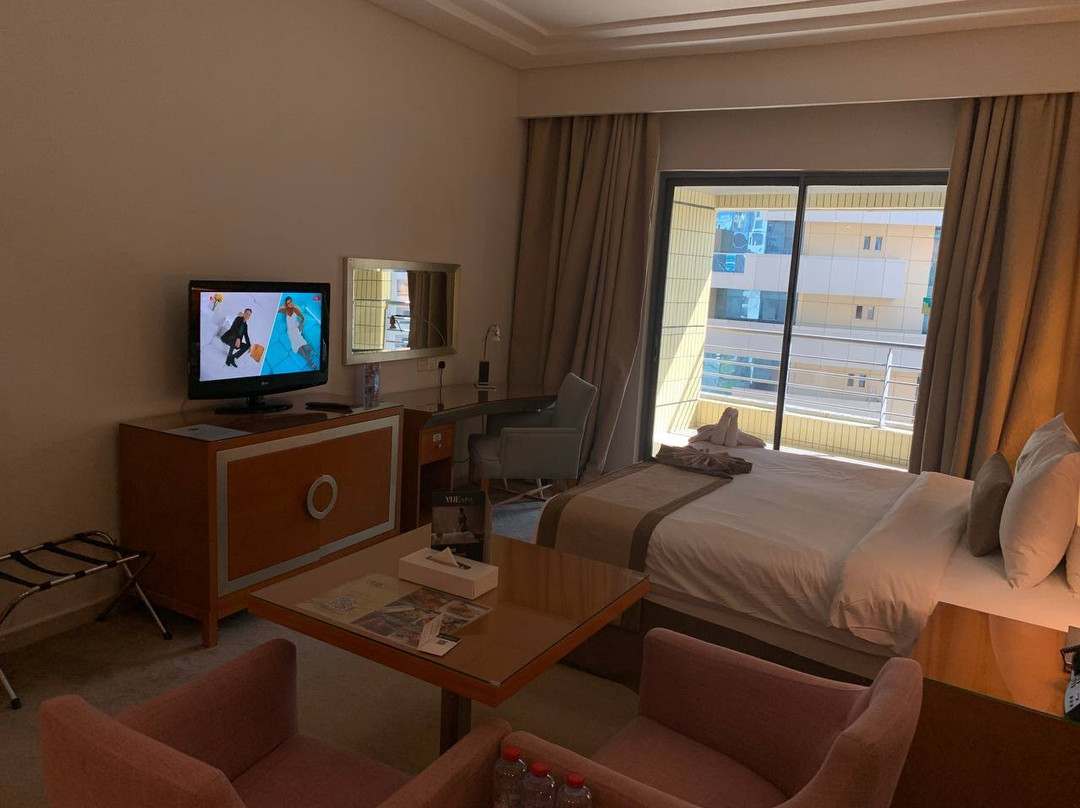 Grand Belle Vue主图