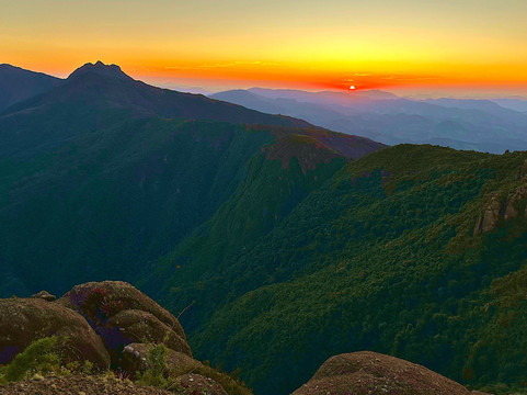 Pico Do Itaguare-Passa Quatro必去景点