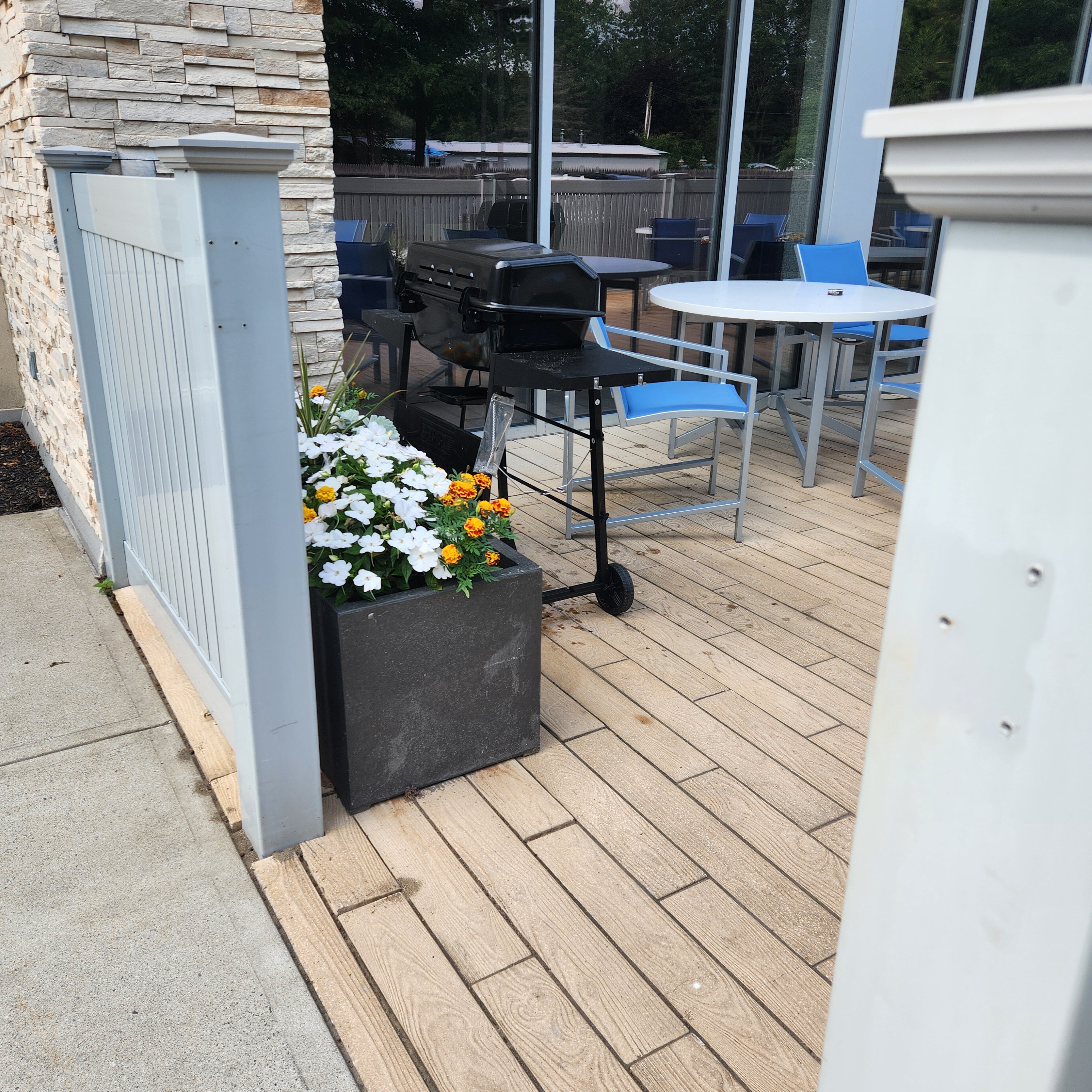 Holiday Inn Express & Suites Queensbury - Lake George Area By IHG-浴室