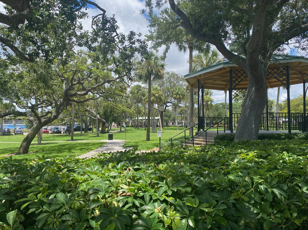 Dunedin Veterans Memorial Park景点图片
