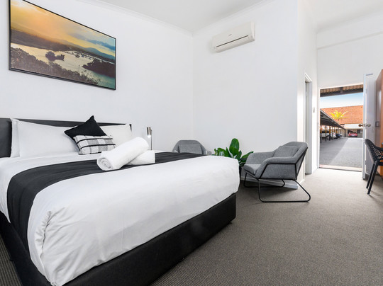 CQ Motel Gladstone主图