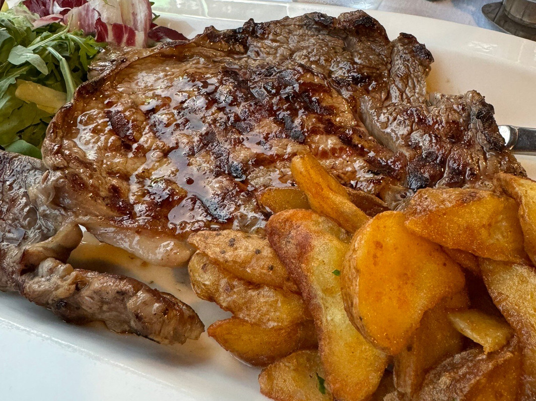 蒙特斯皮娜公园酒店主图