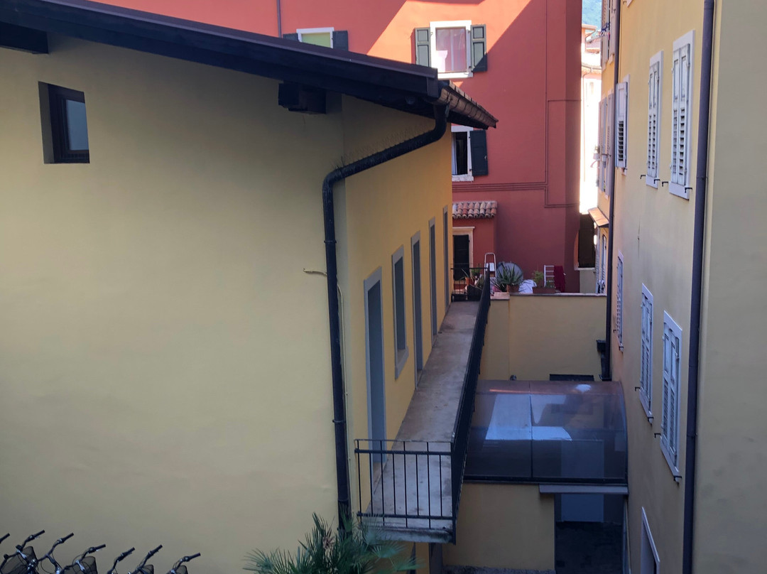欧洲酒店主图