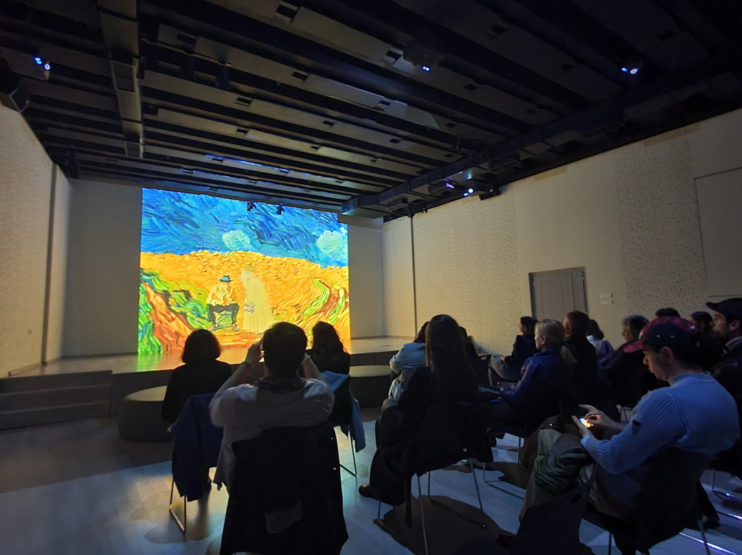 GADK - Galeria Arteve Digjitale Korce-Korce必去景点