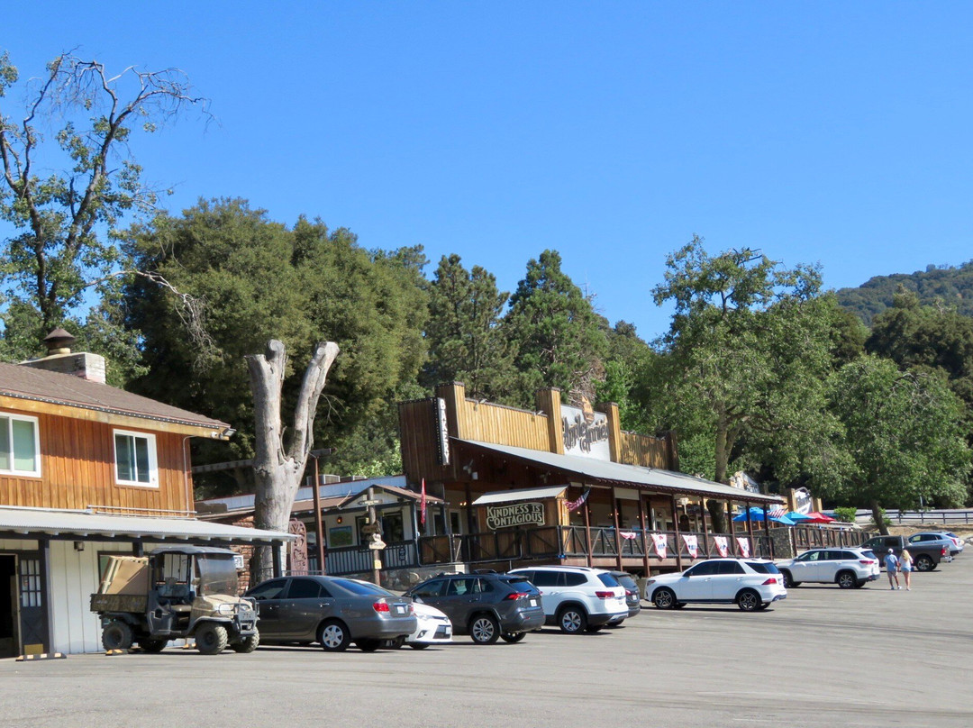 Oak Tree Mountain-Oak Glen必去景点