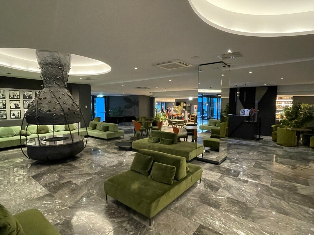 Elegans Hotel Brdo主图
