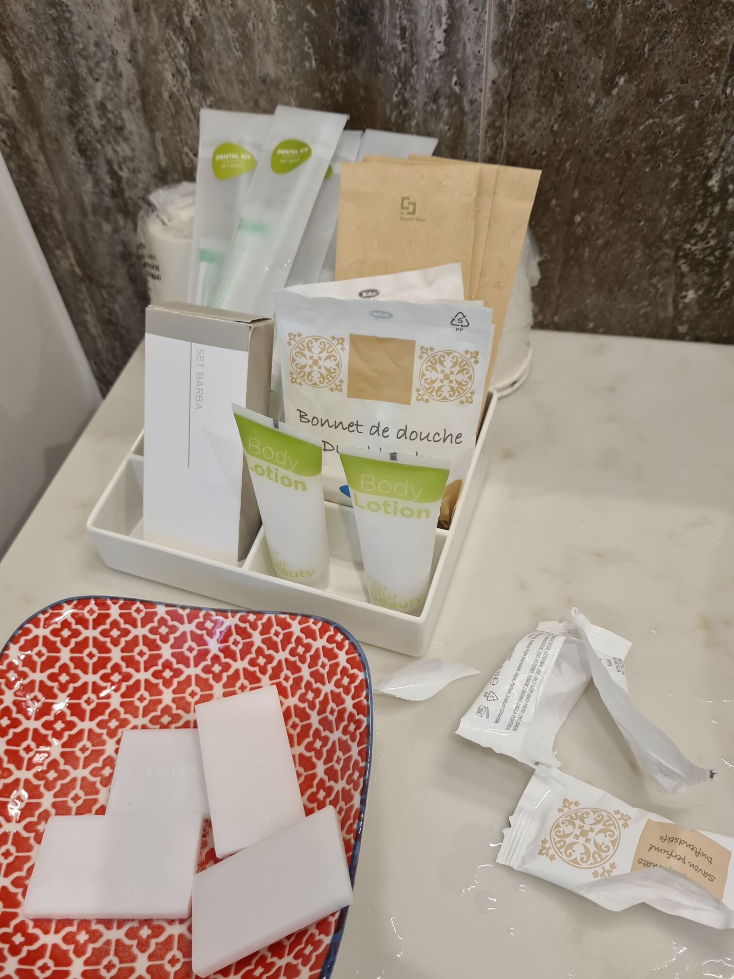 Hotel Rovereto-浴室