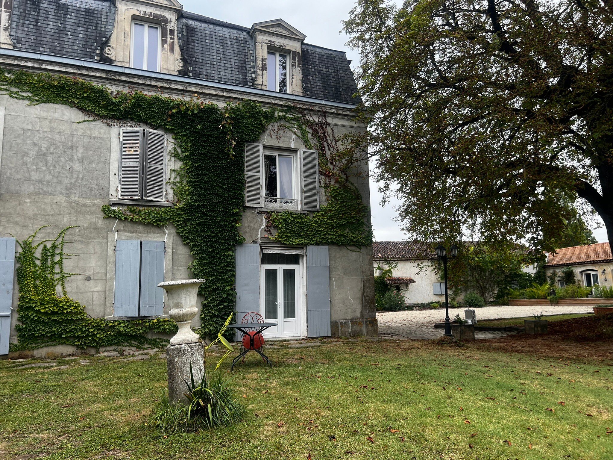Chateau de Champblanc-官方