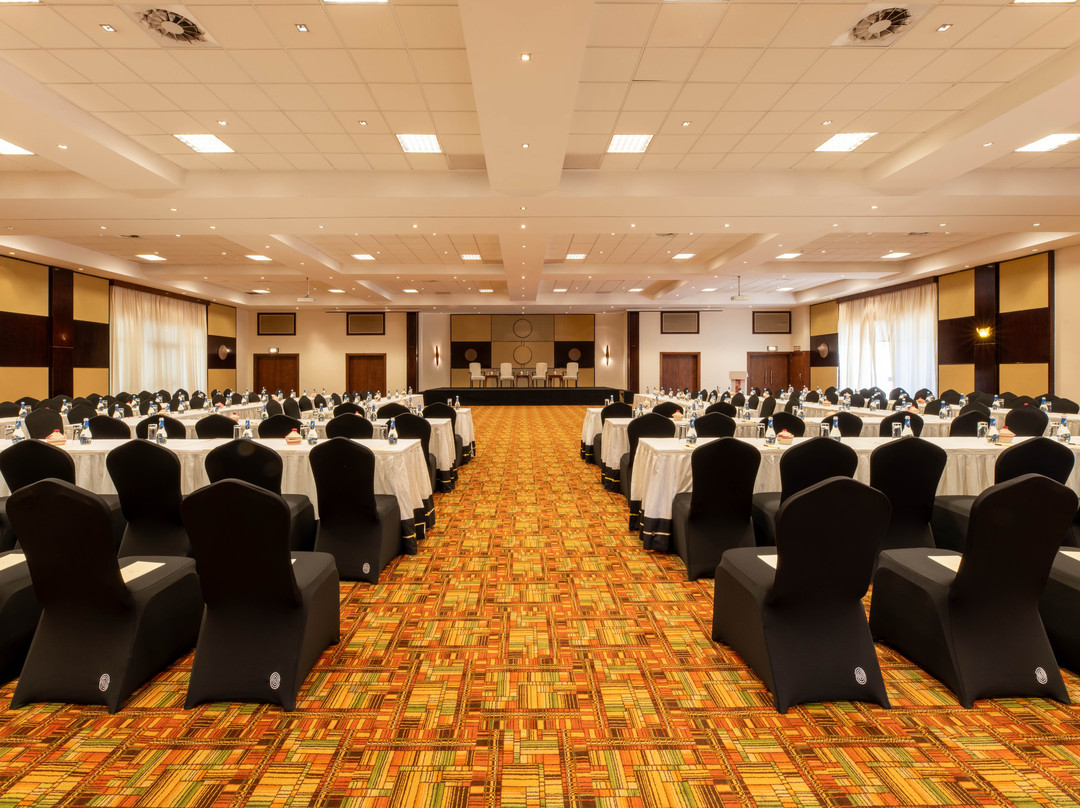 基加利塞雷娜酒店主图