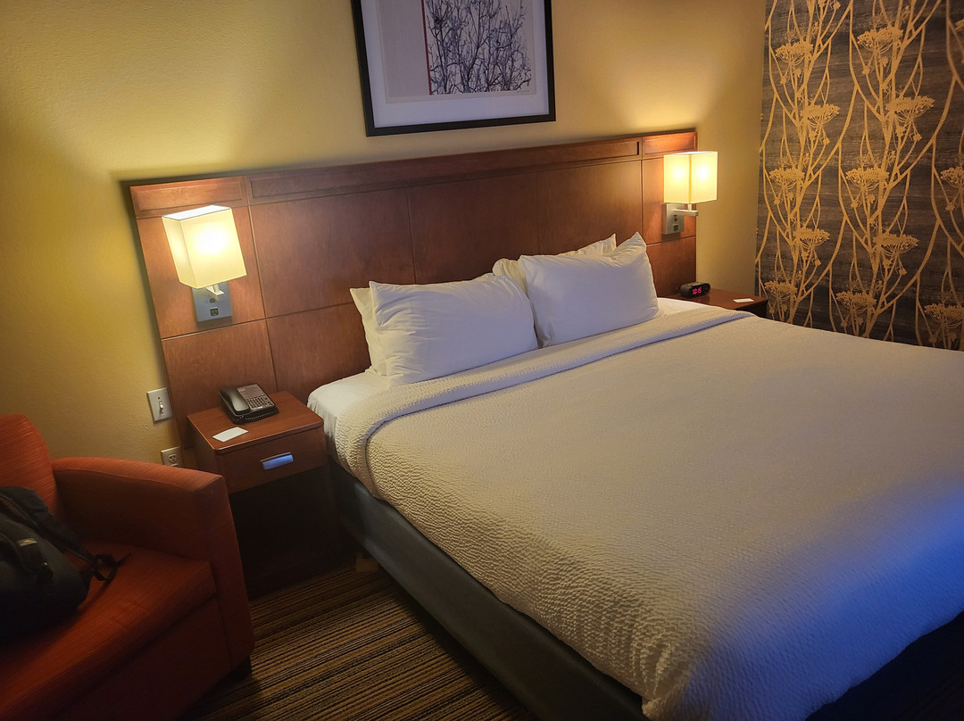 Courtyard by Marriott Fargo Moorhead, MN主图
