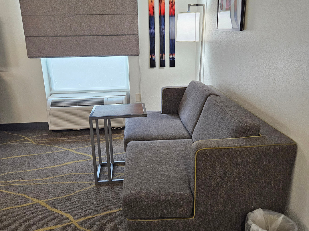 Hampton Inn & Suites Palm Coast主图